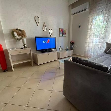 Brick Apartment Néa Péramos Esterno foto